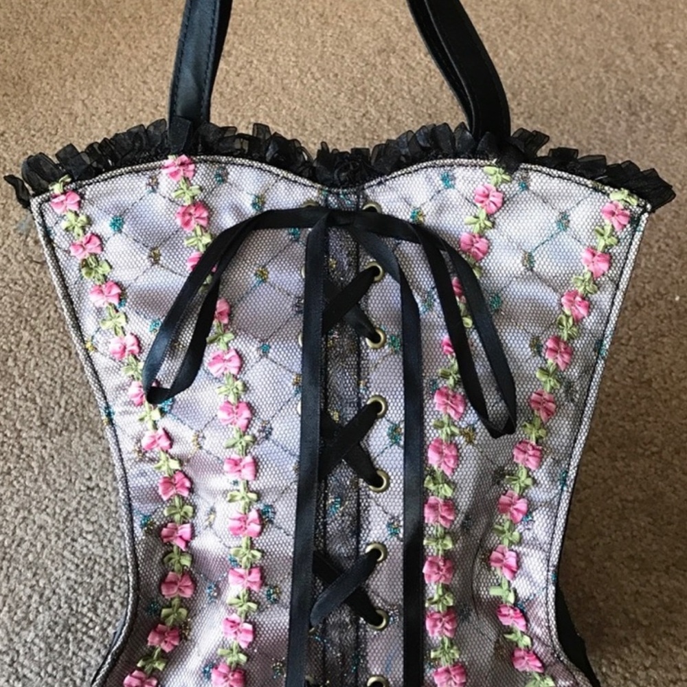 ISO Betsey Johnson Purses - Picture 2 of 5